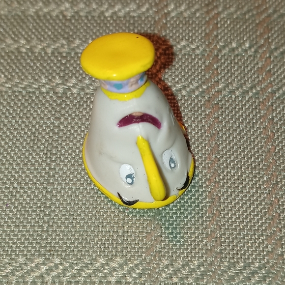 Disney miniature " Chip " teacup; Vintage Charm or Collectible - Picture 3 of 5